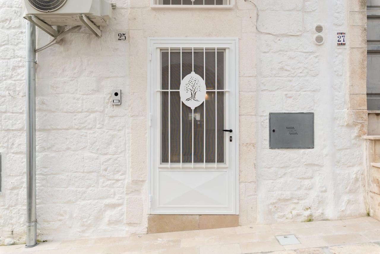 Pregiata Suite 25 Ostuni Luaran gambar